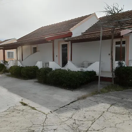 Sidari Studios *
